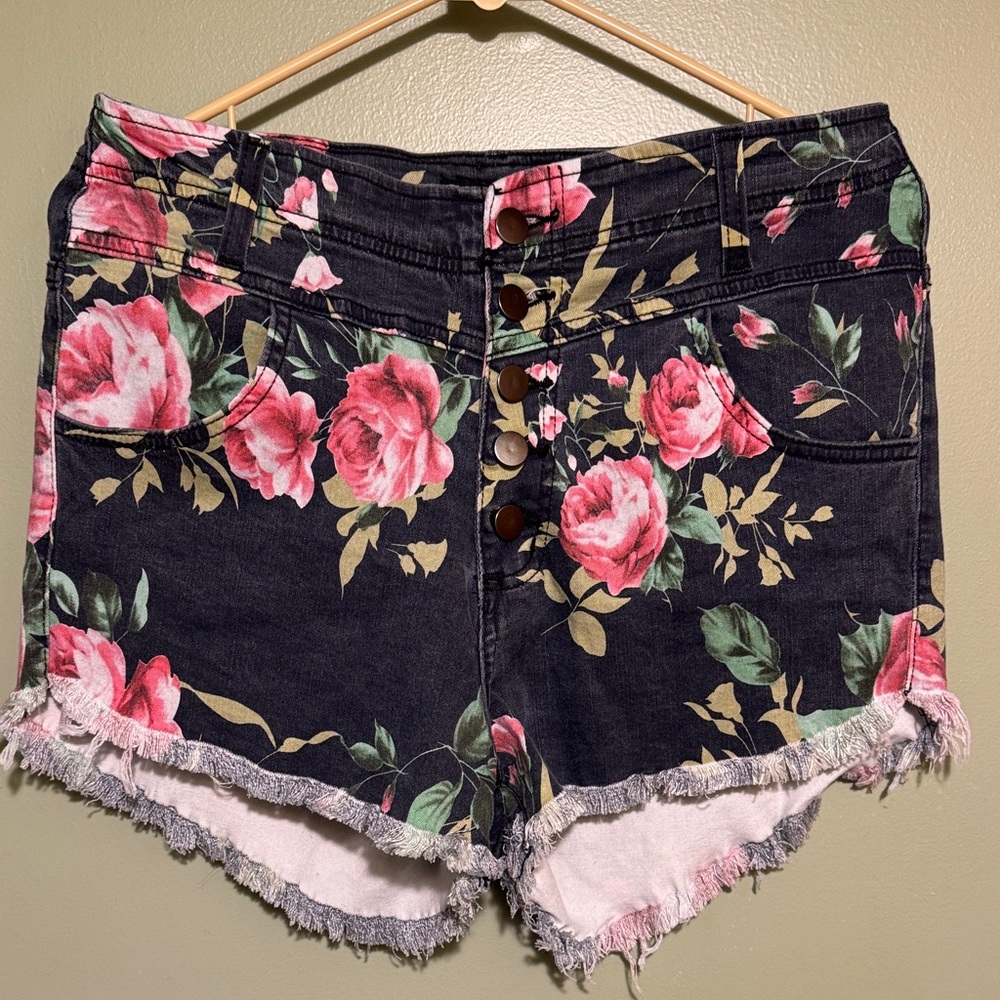 Fashion Nova Blue Floral Jean Shorts NWT